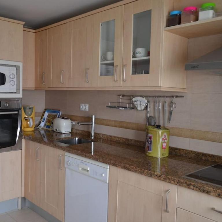 DOMUS SALAMANCA. MELCHOR CANO. Centro. 4 dormitorios - Apartamento - 5