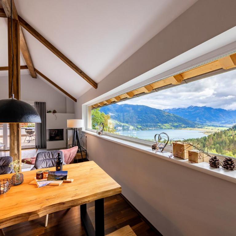 der Sonnberg Alpinlodges - Apartments mit Seeblick, privater Sauna und Self Check-In - Two-Bedroom Apartment Großglockner with private sauna, lake view, roof terrace and fireplace - 2