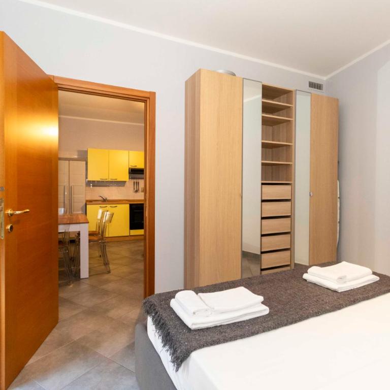 GuestHost - Miglietti Apt a few steps from Piazza Statuto! - One-Bedroom Apartment - 10