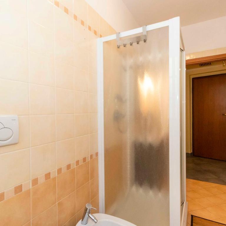 GuestHost - Miglietti Apt a few steps from Piazza Statuto! - One-Bedroom Apartment - 20