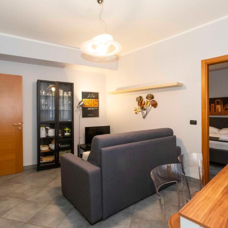 GuestHost - Miglietti Apt a few steps from Piazza Statuto! - One-Bedroom Apartment - 14