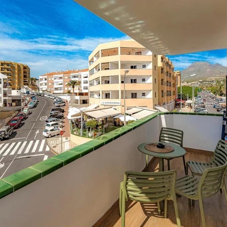 Tenerifeopenhome Central corner relax, wifi, breakfast, beach Los Cristisnos - Two-Bedroom Apartment - 27