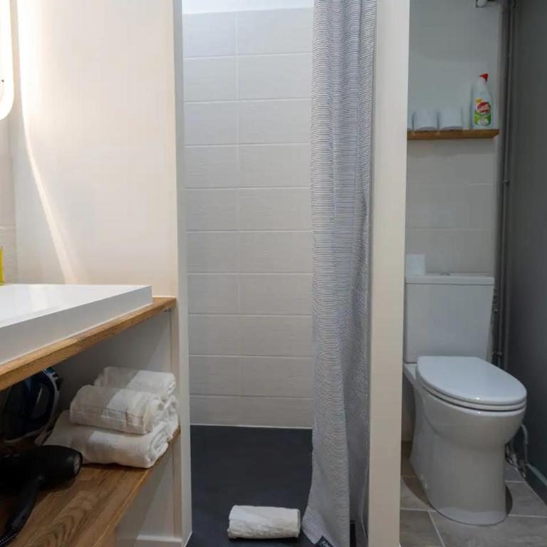 Marechal's Studio near train station & downtown - Appartamento Monolocale - 11