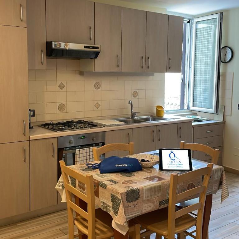 Queen Carolina's Homes - Apartments in Old Town - Suite con 2 Camere da Letto - 14