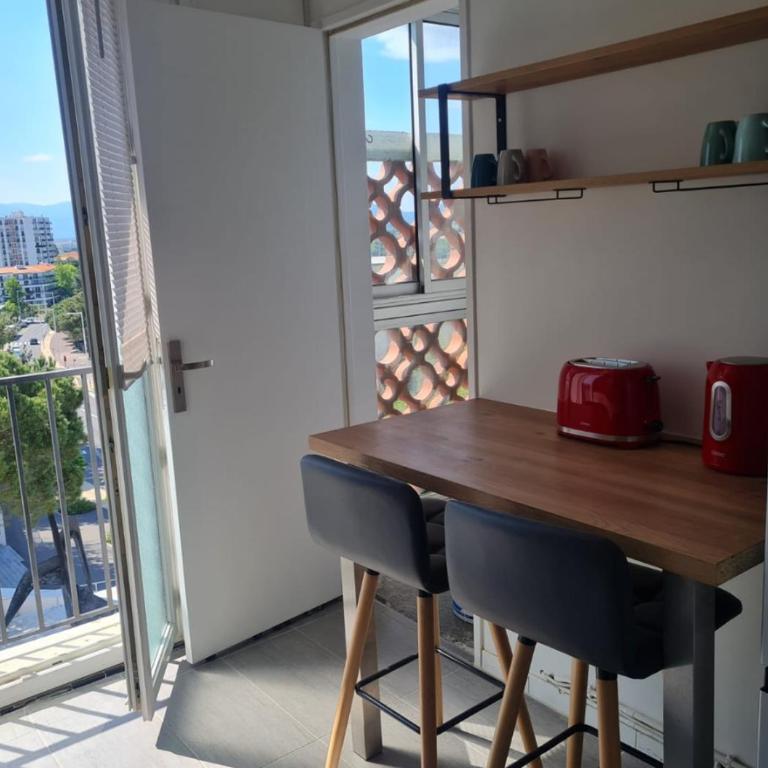 Escapade Montesquieu - Three-Bedroom Apartment - 20