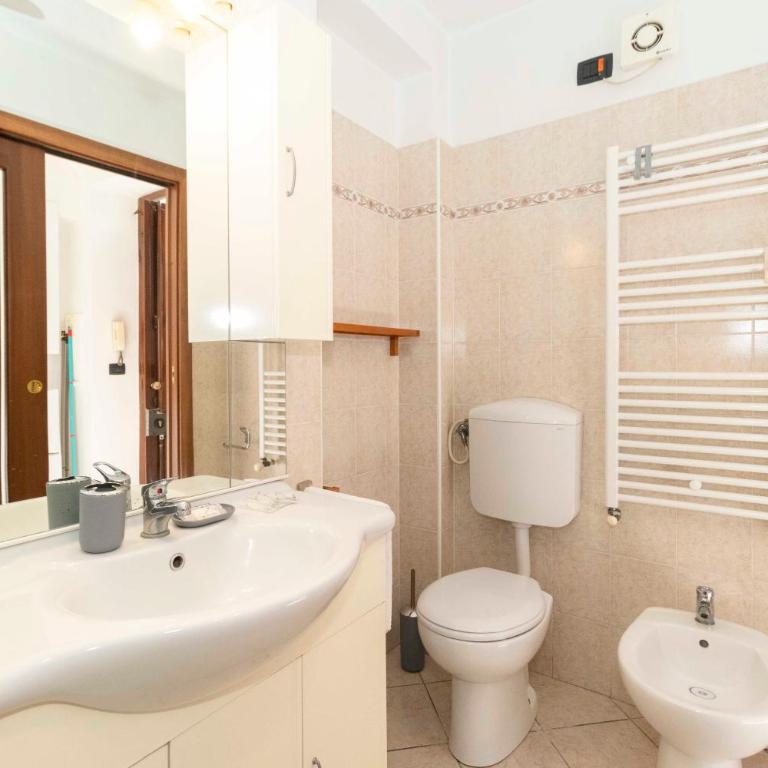 GuestHost - Colourful Flat San Donato - Appartamento con 1 Camera da Letto - 23