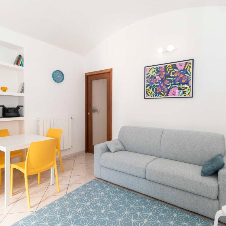 GuestHost - Colourful Flat San Donato - Appartamento con 1 Camera da Letto - 1