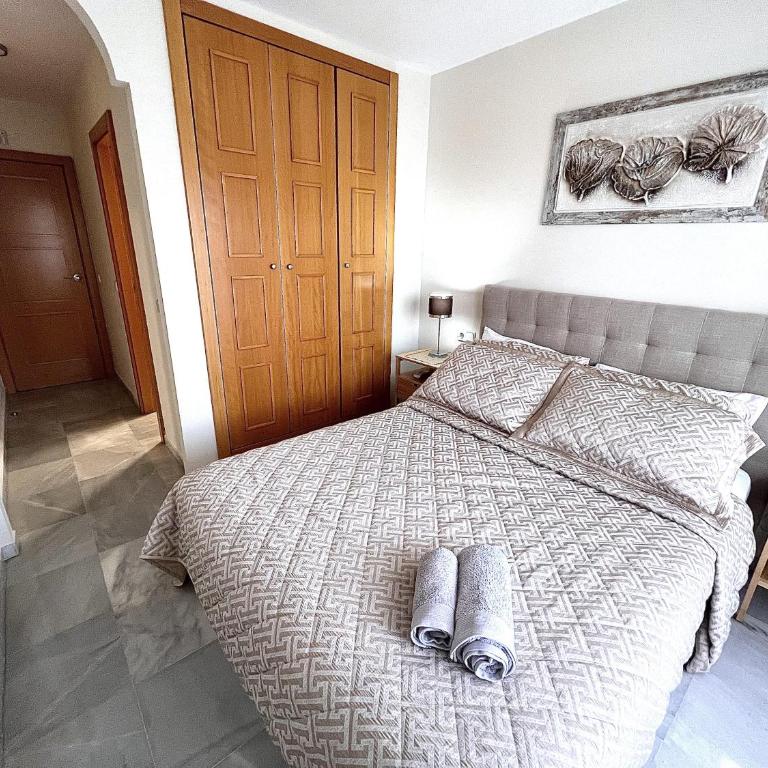 La Cala 2 Bedroom Apt with Sea View and Pool View - Apartamento - 16