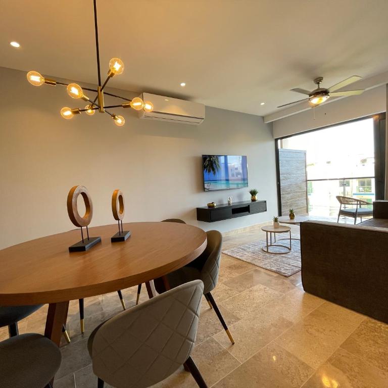 New & Equipped Apartment Steps From The Beach With Pool Jacuzzi By Yeah - Two-Bedroom Apartment - 5