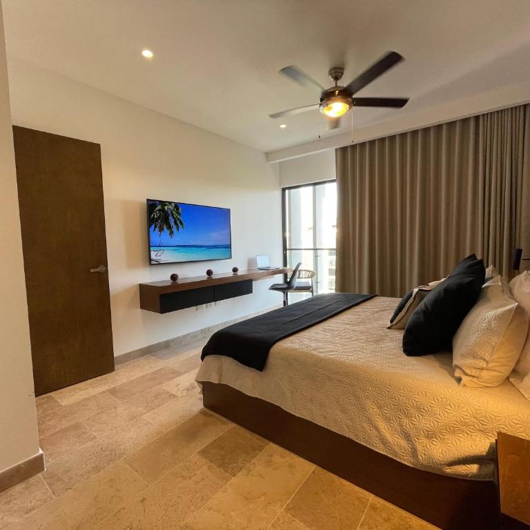 New & Equipped Apartment Steps From The Beach With Pool Jacuzzi By Yeah - Two-Bedroom Apartment - 9