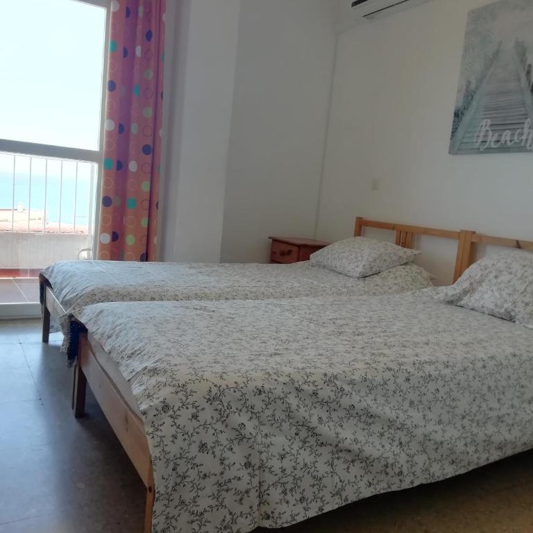 Magnifique vue à 100m de la plage - Three-Bedroom Apartment - 21