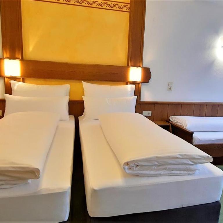 Hotel Garni Belvedere - Dreibettzimmer - 2