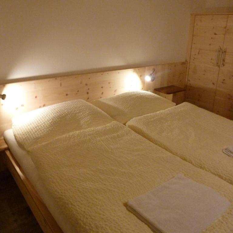 Appartement-Pension Familie Gewessler - Apartment mit 2 Schlafzimmern - 2