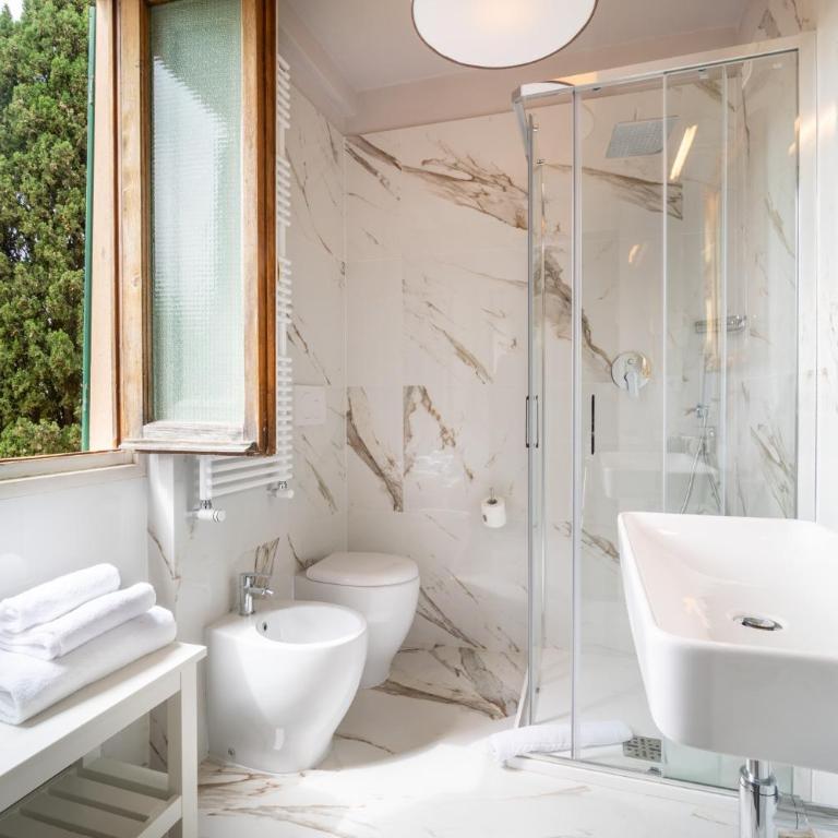 Art Hotel Villa Agape - Place of Charme - Suite con Vista Giardino - 10