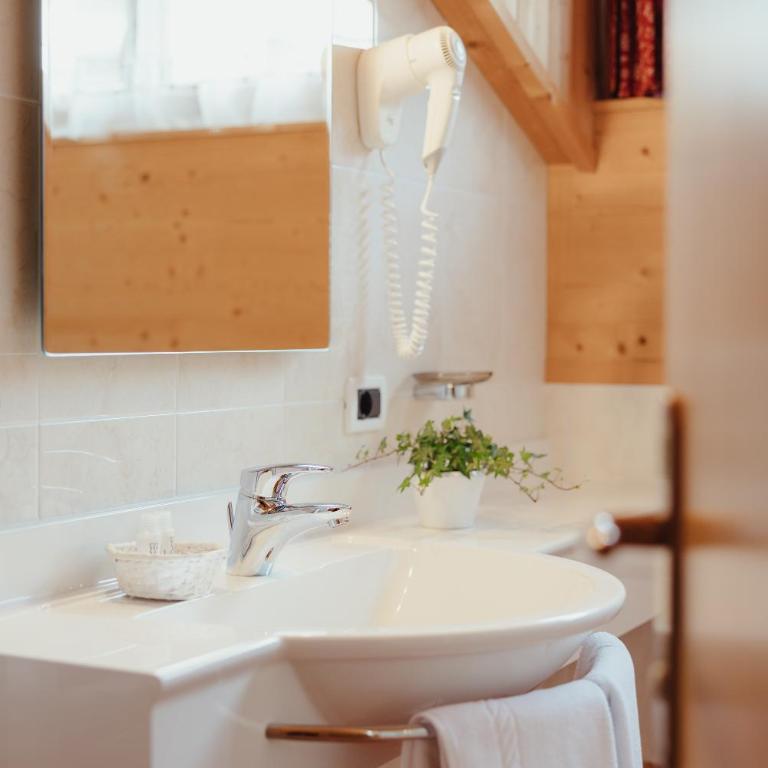 Oberaldoss Residence Wellness - Monolocale con Balcone - 4