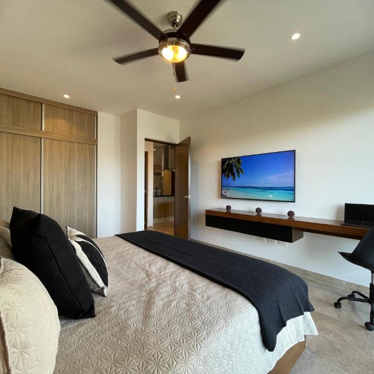 New & Equipped Apartment Steps From The Beach With Pool Jacuzzi By Yeah - Two-Bedroom Apartment - 24