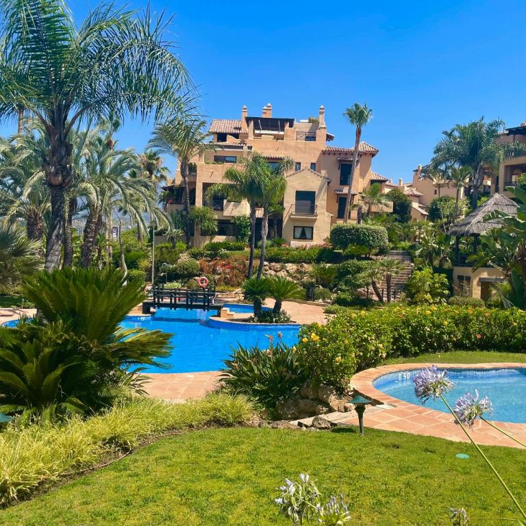 Apartment next to the El Campanario, Atalaya Golf - Apartamento de 2 dormitorios - 2