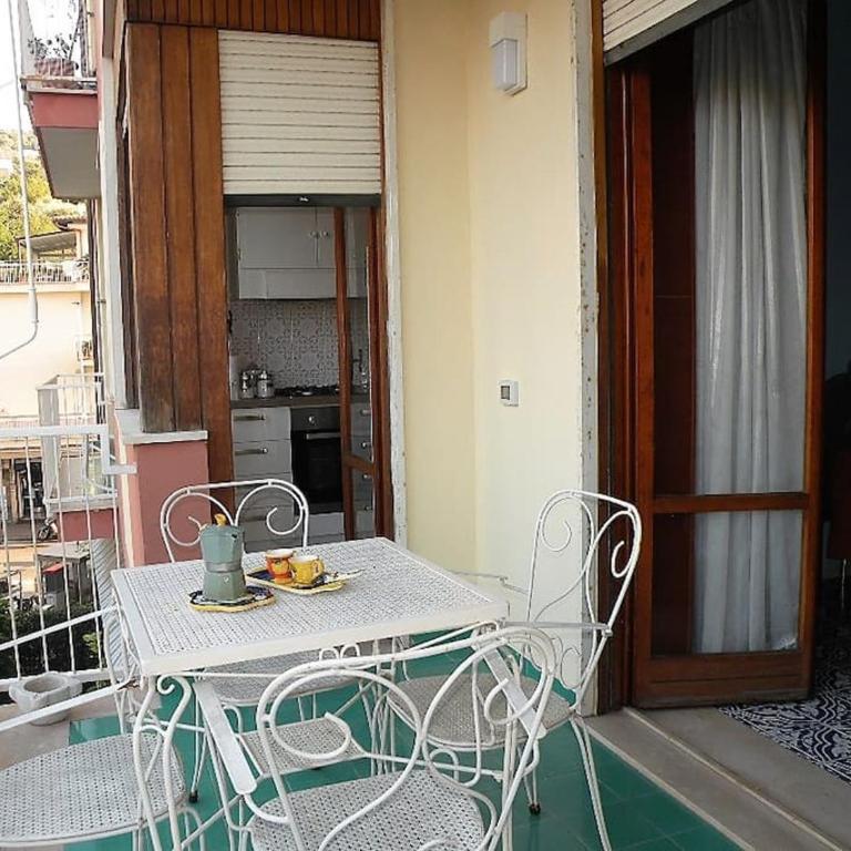 La Casa dei Fiori - Casa Vacanze - 36