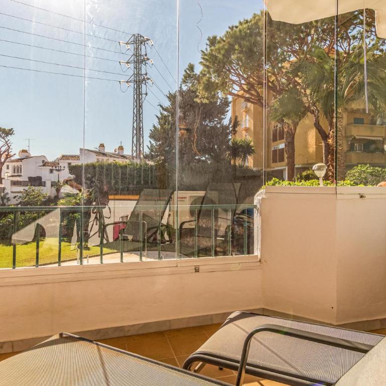2 Bedroom Beautiful Apartment In Calahonda - Apartamento de 2 dormitorios - 20