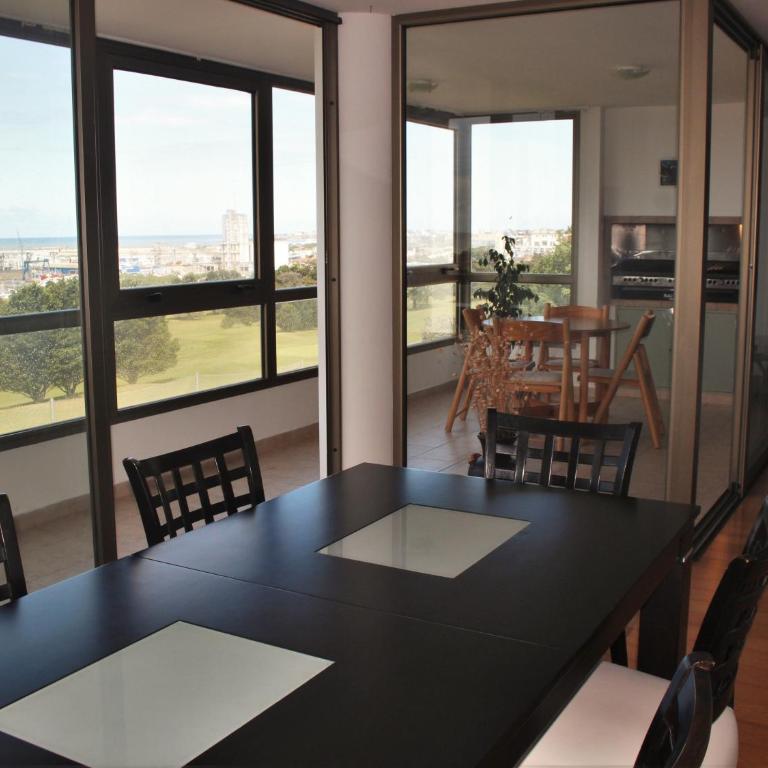 Departamento PREMIUM Zona Golf, piso exclusivo con vista al mar para grupo familiar - Apartamento de 3 dormitorios - 6