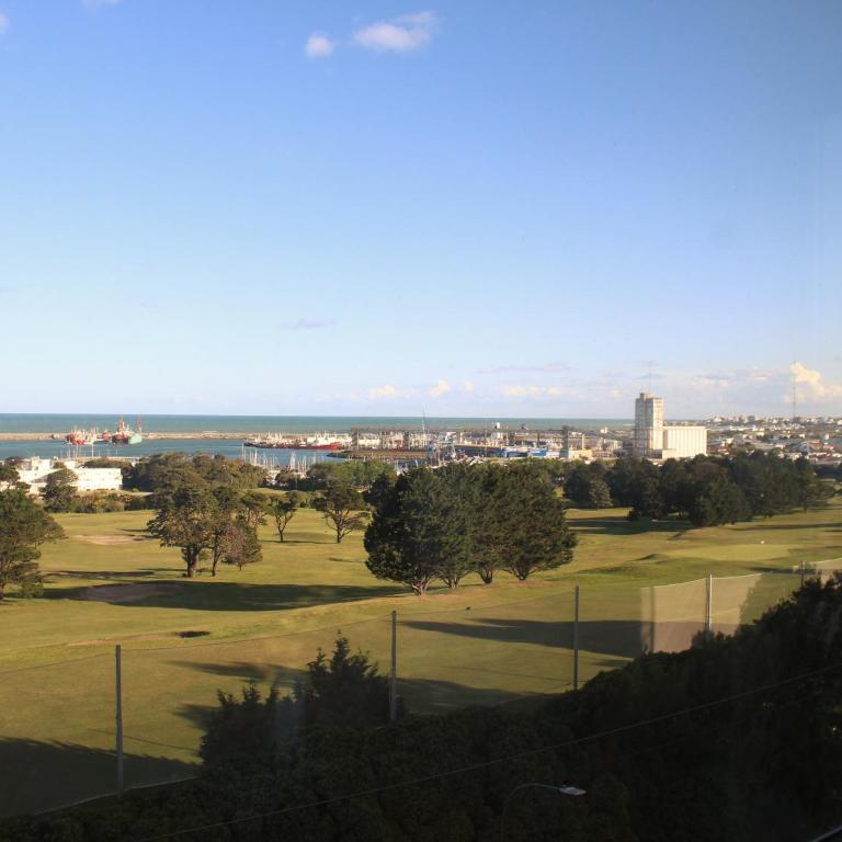 Departamento PREMIUM Zona Golf, piso exclusivo con vista al mar para grupo familiar - Apartamento de 3 dormitorios - 2