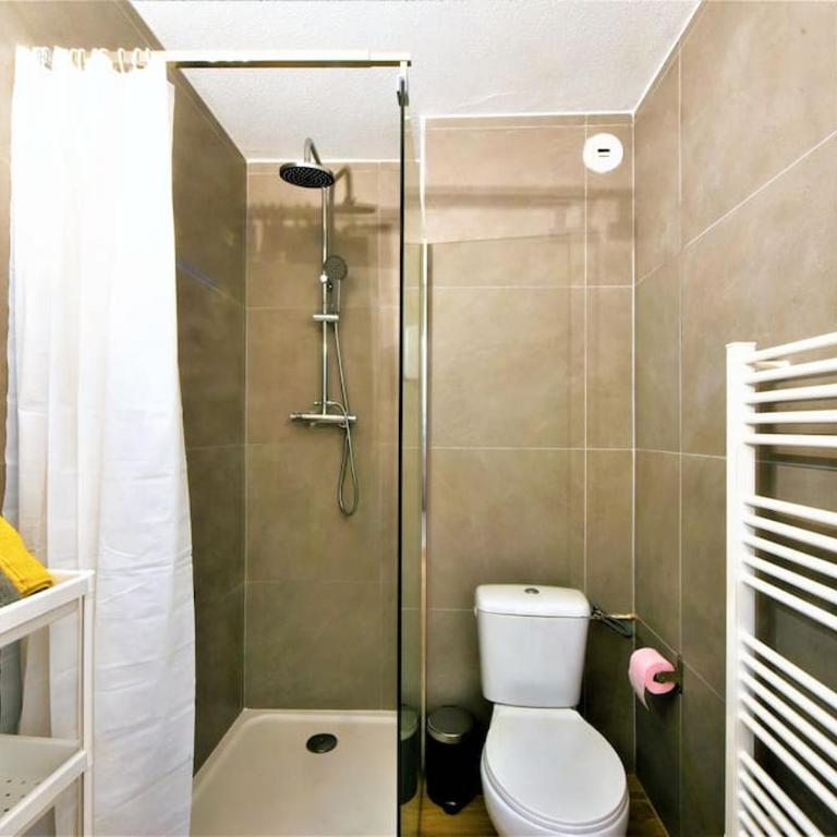 EMbnb - Studio Near Geneva - S204,4 - Appartement 1 Chambre - 2