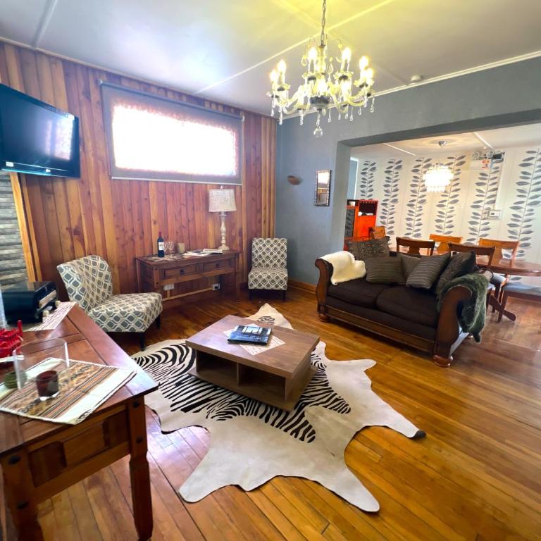 Incredible Downtown Duplex with Interior Backyard - Apartamento - 1