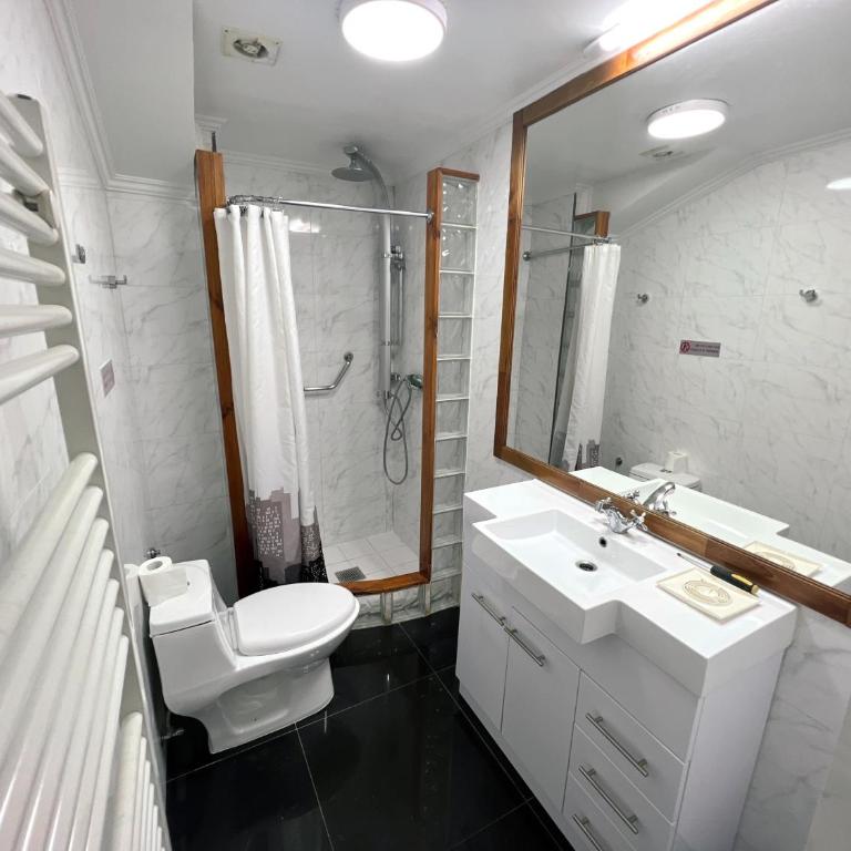 Incredible Downtown Duplex with Interior Backyard - Apartamento - 40