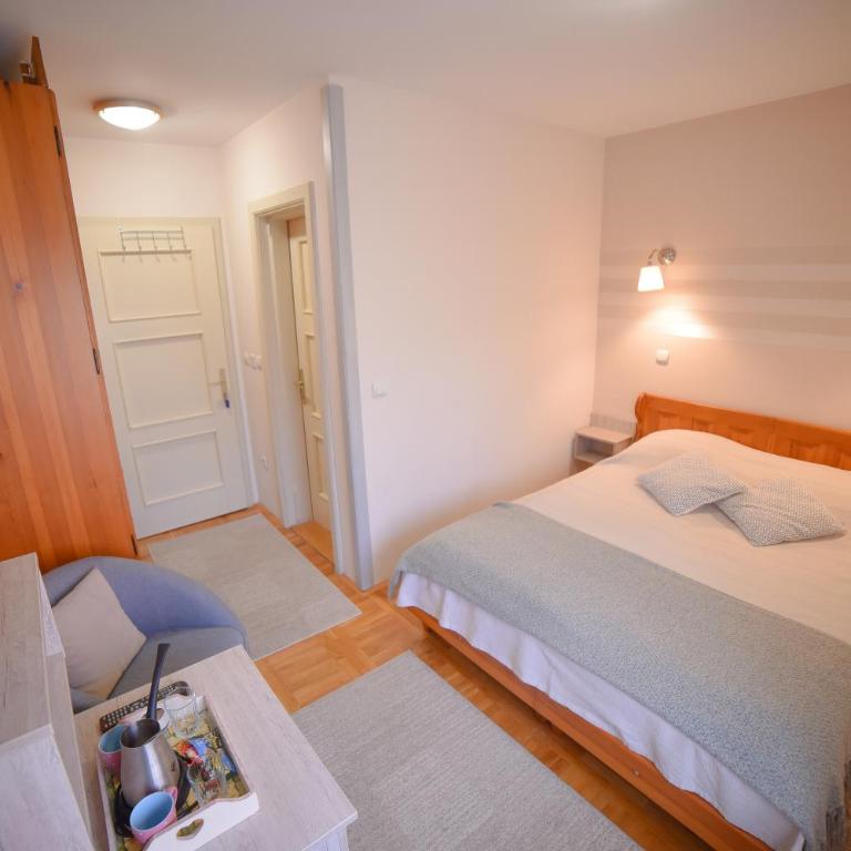 Vila Marija Zlatibor - Deluks Soba sa Bračnim Krevetom (Queen-size) - 6