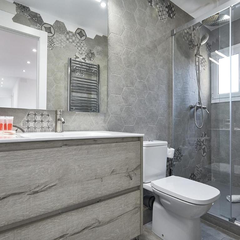 BBarcelona El Carmel Apartment with terrace - Two-Bedroom Apartment - 15