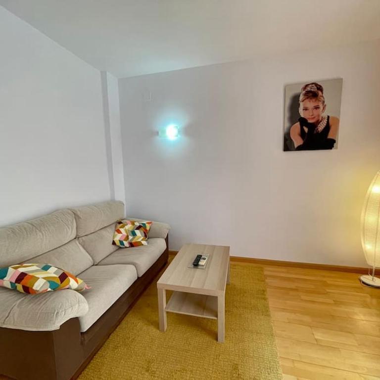 Acogedor apartamento en Zaragoza - Two-Bedroom Apartment - 7