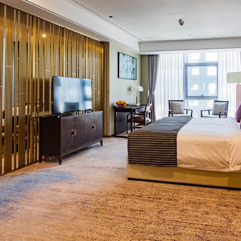 LDS Hotel Belgrade - Executive Dvokrevetna Soba sa Bračnim Krevetom i Besplatnim Parkingom - 1