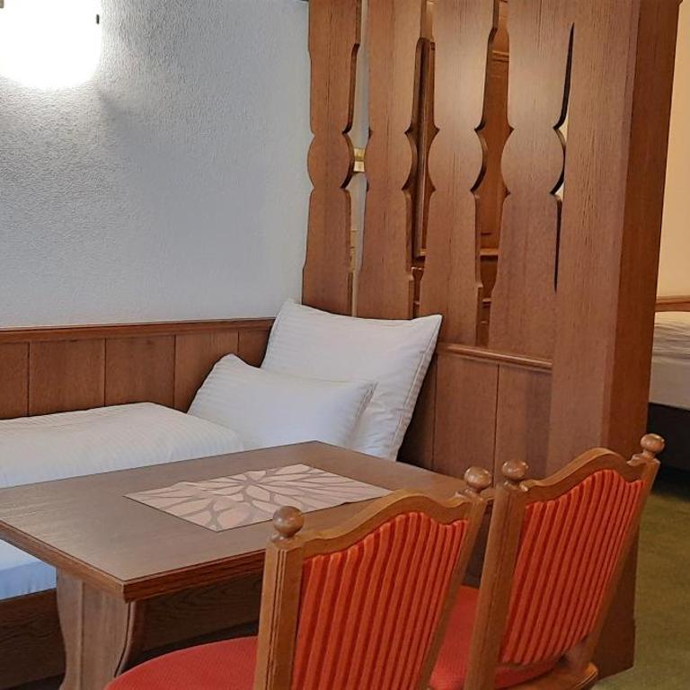 Hotel Garni Belvedere - Comfort Vierbettzimmer - 4