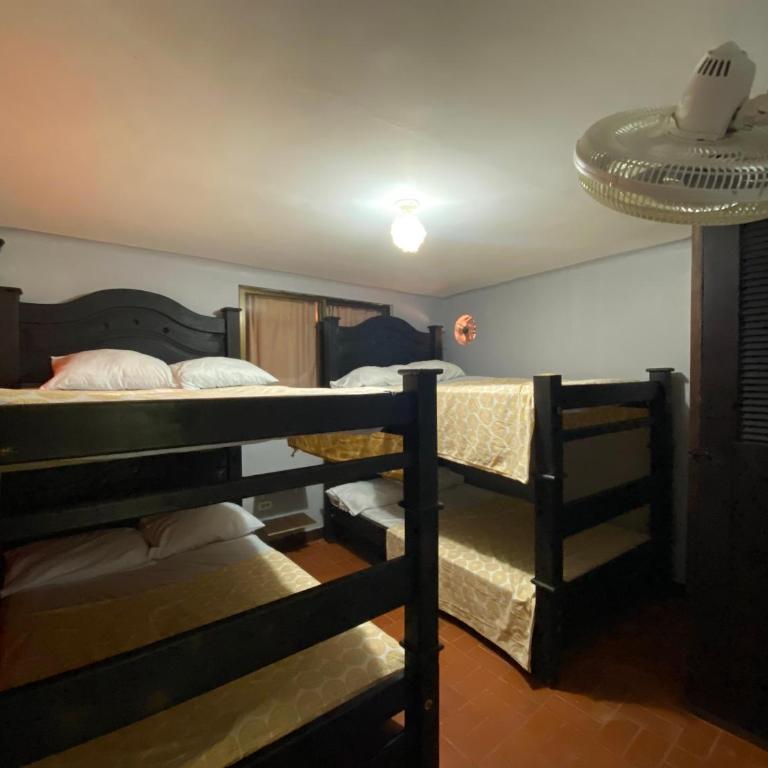 Finca Villa Chalet Del Rio Cali Farm Villa Chalet Cali River - Villa with Private Pool - 6