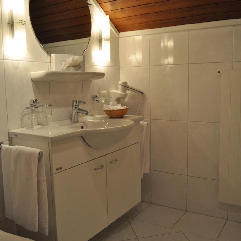 Hotel Engelberg "mein Trail Hotel" - Chambre Double Confort - 2
