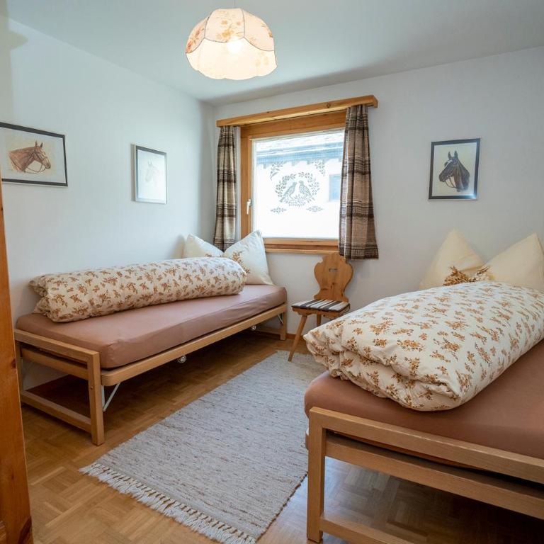 Chasa Nalains - Apartment mit Blick auf die Berge - 9