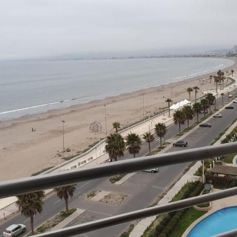 Comodo depto. con una vista espectacular en Coquimbo. - One-Bedroom Apartment - 8