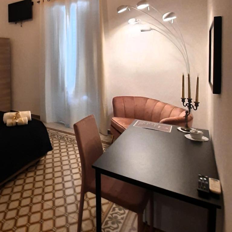 Affittacamere Ammirata - Deluxe King Room - 7