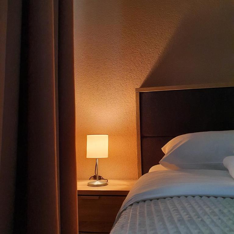 Astorya Boutique Hotel & Spa - Dvokrevetna Soba sa Bračnim Krevetom - 10