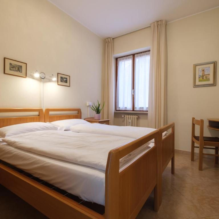Casa Vacanza - Casa del Padre Nascimbeni - Camera Matrimoniale/Doppia con Letti Singoli - 2
