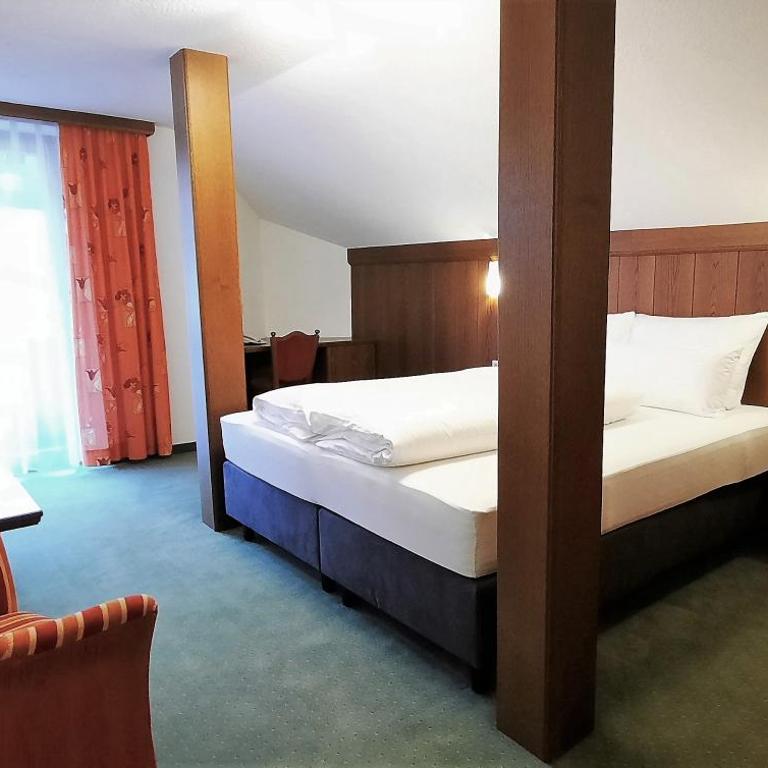Hotel Garni Belvedere - Classic Doppelzimmer - 8