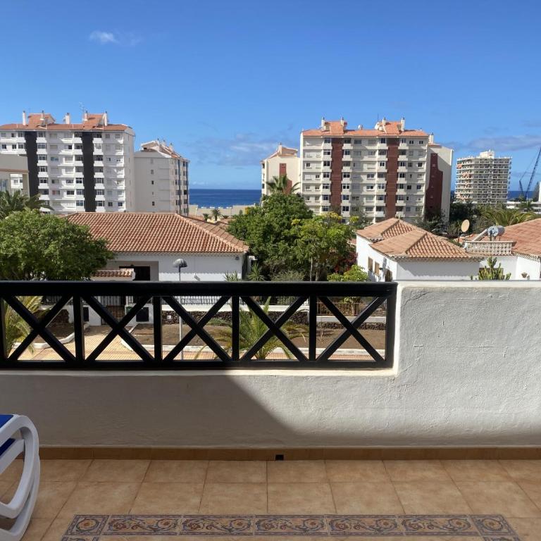 Apart Hotel 1 bed Apartment 14B2, Victoria Court 1, Los Cristianos, Tenerife - Apartamento de 1 dormitorio - 4