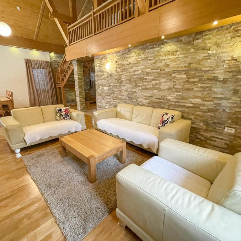 My sweet home Jahorina - Three-Bedroom Apartment - 23