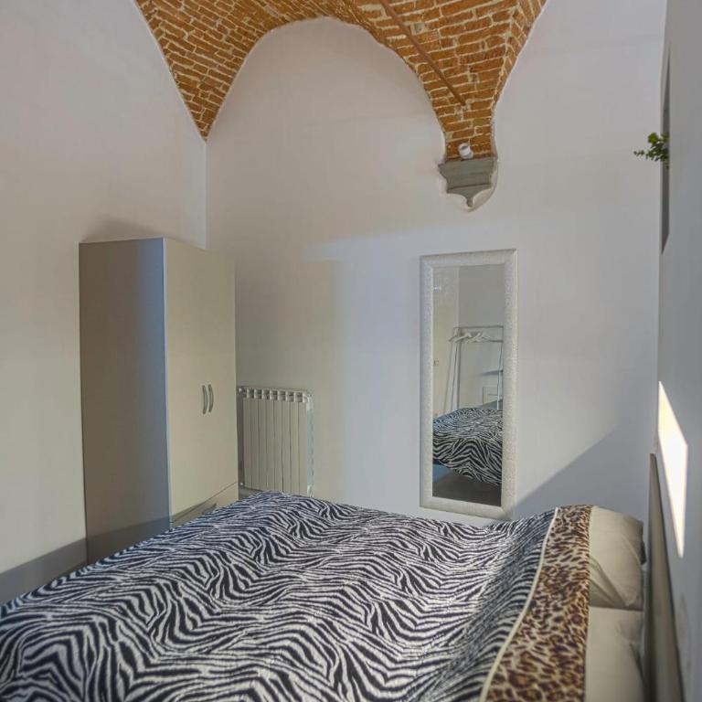 Visit Florentia Apartment - Suite Familiare - 8