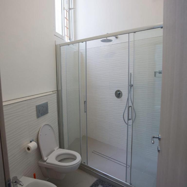 Visit Florentia Apartment - Suite Familiare - 13