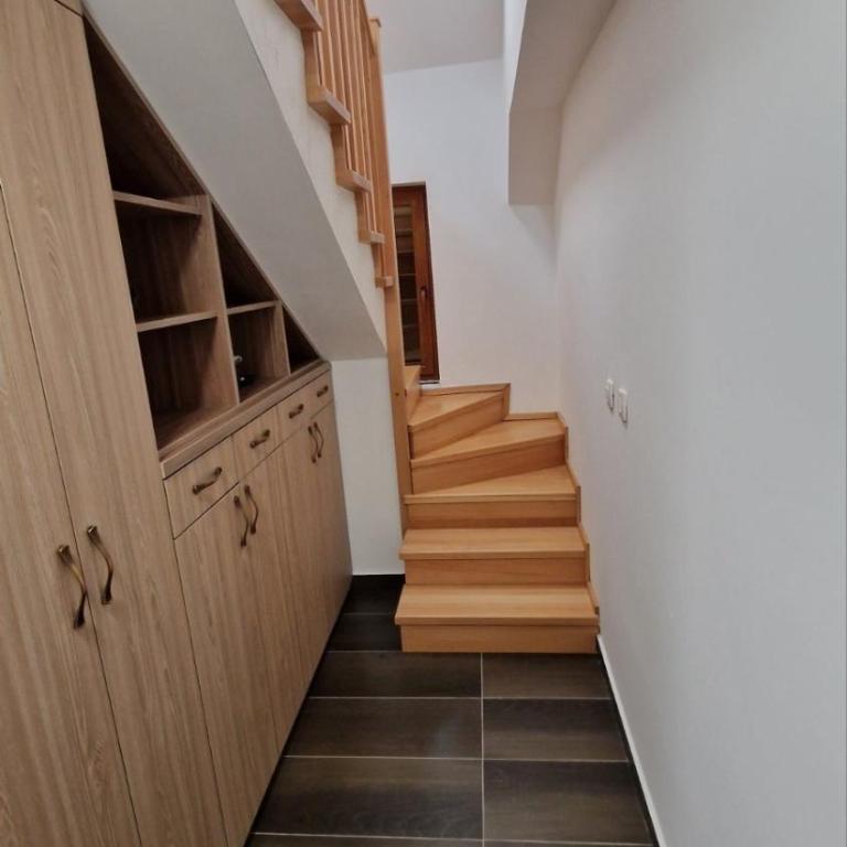 Ski House - Two-Bedroom Apartment - 9