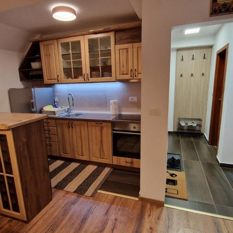 Ski House - Two-Bedroom Apartment - 5