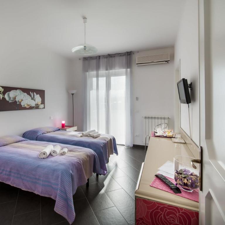 Bed and Breakfast Palermo Centro - Camera Matrimoniale/Doppia con Letti Singoli - 9
