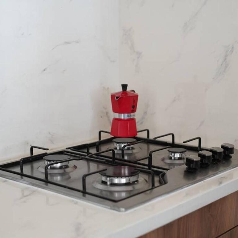 Nest to rest - Cozy ground floor apt with 2 bedrooms, pool and facilities - Two-Bedroom Apartment - 36