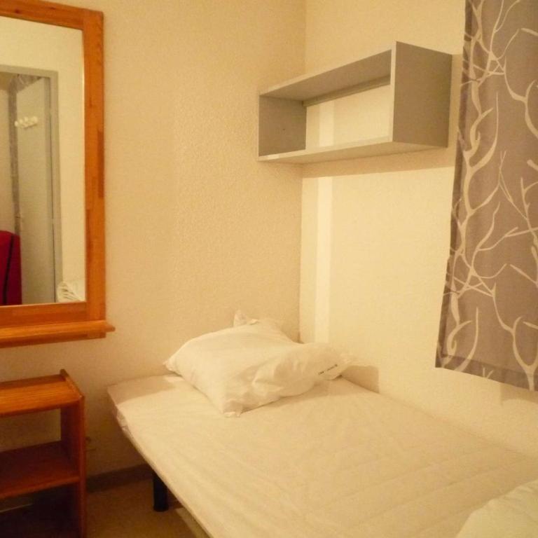 Appartement 6 personnes avec terrasse et jardin proche des pistes - FR-1-651-5 - Apartment - 8